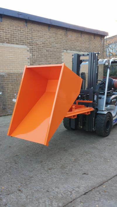 Fork Lift Tipping Skip